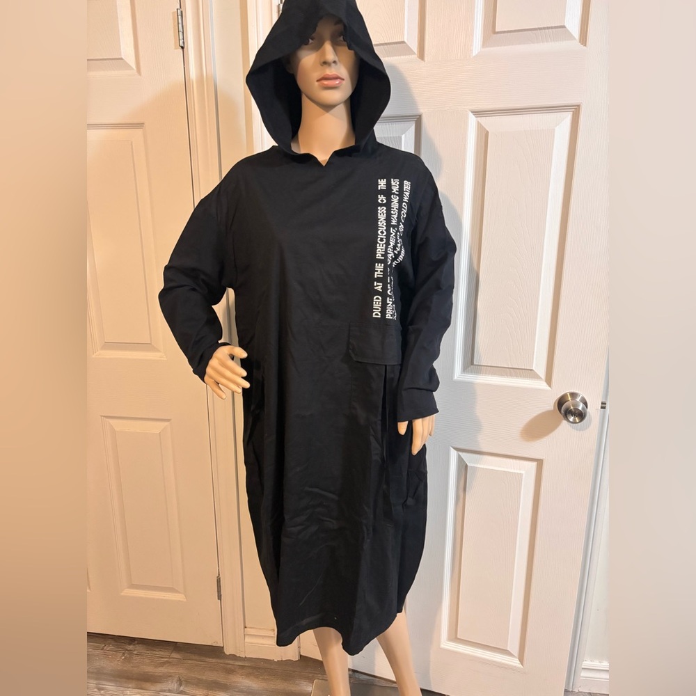 Rinascimento Black Hooded Dress Italian Luxury Size L NWOT